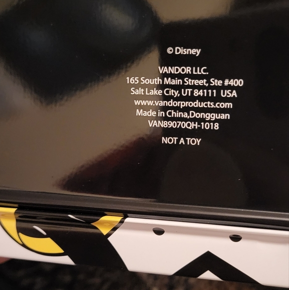 Mickey & Minnie Tinstyle Lunch Box - Picture 2 of 3